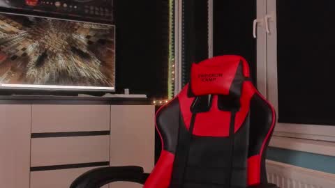 Enker online show from 11/12/25, 05:35