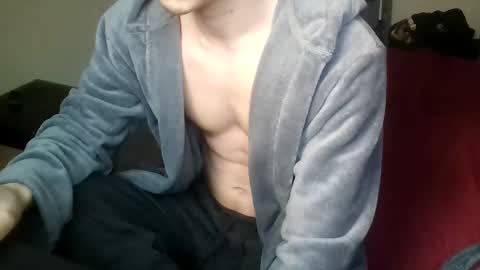 Snapshot of enoch98 chatting on 03/04/25, 11:40 enoch98 online show from 03/04/25, 11:40