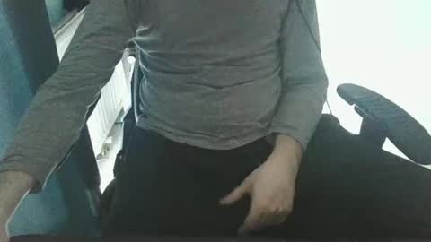 enriquexxx21xxx online show from 04/18/26, 10:41