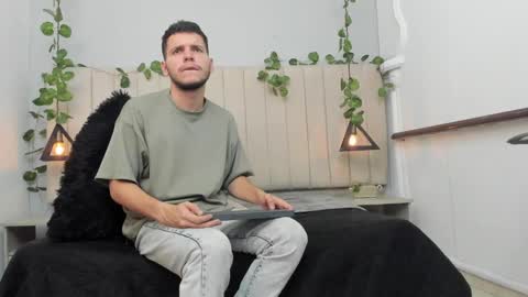 ENZO online show from 11/13/25, 02:27