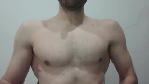 Snapshot of enzoleozi1991 chatting on 11/22/25, 02:32 enzoleozi1991 online show from 11/22/25, 02:32