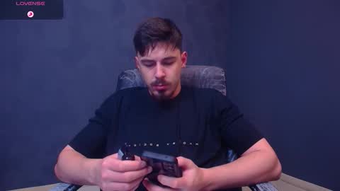 EnzoRace online show from 12/16/25, 06:07