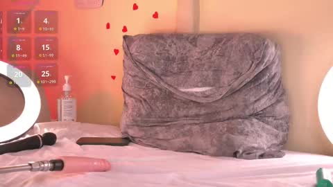 Snapshot of epic_girls chatting on 02/21/25, 12:05 WelcomeUse my tipmenu and invite me in private show online show from 02/21/25, 12:05