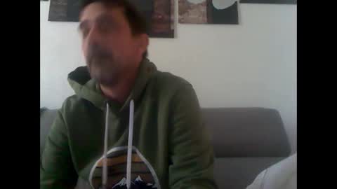 Snapshot of epicure91 chatting on 02/02/25, 11:51 epicure91 online show from 02/02/25, 11:51