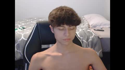 Snapshot of eprahsdahc chatting on 11/06/25, 05:30 eprahsdahc online show from 11/06/25, 05:30