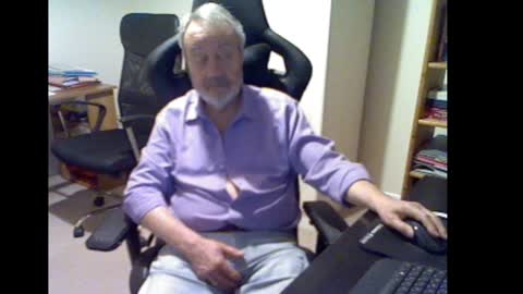 Snapshot of erasmus_d chatting on 12/06/24, 06:50 erasmus_d online show from 12/06/24, 06:50