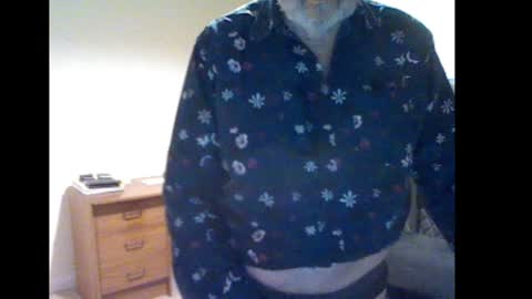 Snapshot of erasmus_d chatting on 12/15/24, 06:37 erasmus_d online show from 12/15/24, 06:37