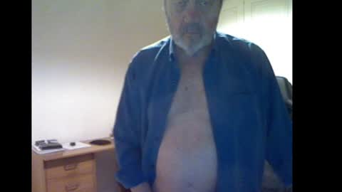 Snapshot of erasmus_d chatting on 02/04/25, 06:38 erasmus_d online show from 02/04/25, 06:38
