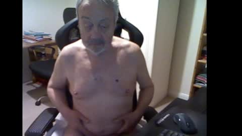 Snapshot of erasmus_d chatting on 03/06/25, 11:20 erasmus_d online show from 03/06/25, 11:20