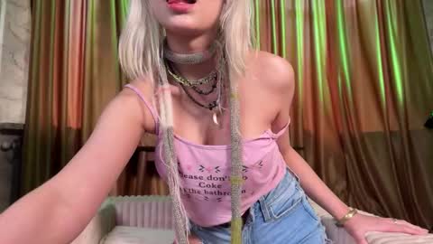 Alissa online show from 03/27/26, 11:54