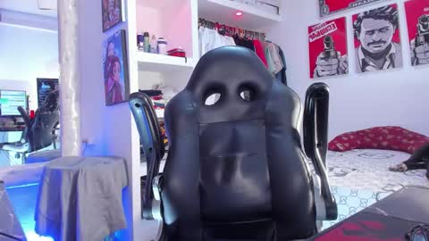 Tht BOSS Eren online show from 09/14/25, 04:55