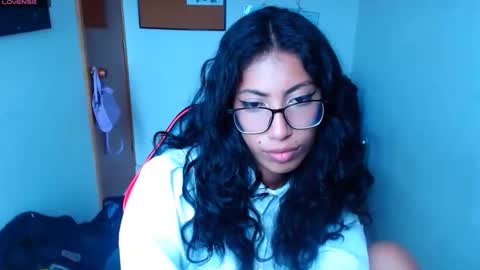 Snapshot of eren_mikasa chatting on 04/07/26, 07:14 sofia online show from 04/07/26, 07:14
