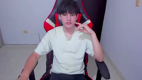 eren_tatakae online show from 03/31/26, 02:46