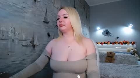 Snapshot of erencia chatting on 10/31/25, 06:47 erencia online show from 10/31/25, 06:47