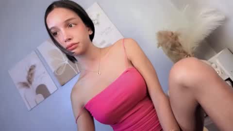 Snapshot of eres_guapa chatting on 04/24/26, 06:05 Elisa online show from 04/24/26, 06:05