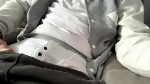 Snapshot of erexsean66 chatting on 02/04/25, 11:27 erexsean66 online show from 02/04/25, 11:27