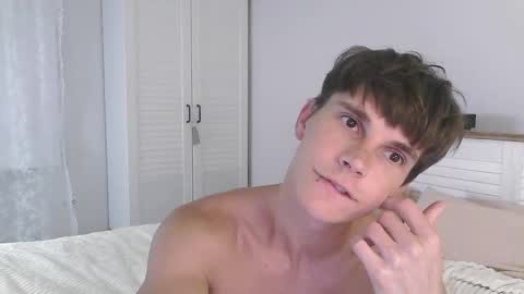 Eric Crush online show from 12/01/25, 07:13