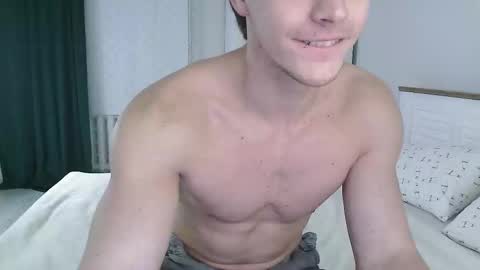 Eric Crush online show from 02/05/26, 04:06