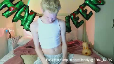 Eric online show from 10/30/25, 04:52