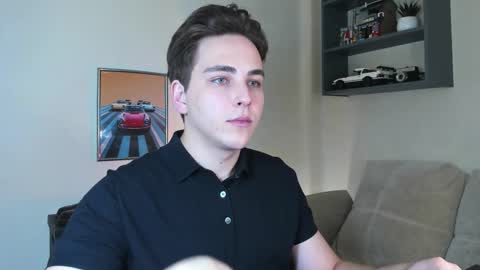 Snapshot of eric_ether chatting on 10/17/25, 08:11 Eric online show from 10/17/25, 08:11