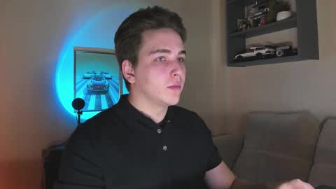 Snapshot of eric_ether chatting on 11/08/25, 07:23 Eric online show from 11/08/25, 07:23