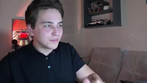 Snapshot of eric_ether chatting on 11/15/25, 09:54 Eric online show from 11/15/25, 09:54