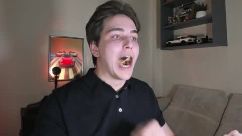 Snapshot of eric_ether chatting on 11/22/25, 07:13 Eric online show from 11/22/25, 07:13