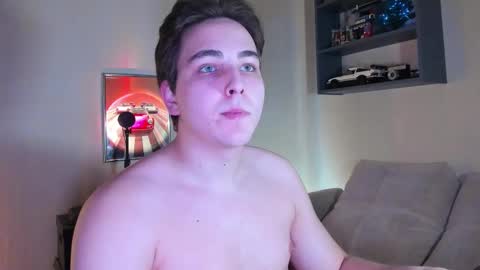 Snapshot of eric_ether chatting on 12/04/25, 05:54 Eric online show from 12/04/25, 05:54