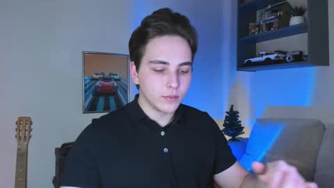 Snapshot of eric_ether chatting on 12/14/25, 07:07 Eric online show from 12/14/25, 07:07