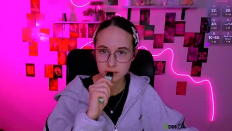 your dear Erica  online show from 04/25/26, 07:11