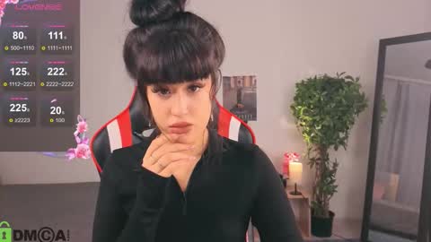 Erika online show from 10/15/25, 03:01