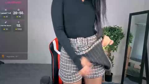 Erika online show from 10/18/25, 02:29