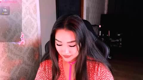 Snapshot of erica_wayne chatting on 12/17/25, 02:06 Erica Wayne online show from 12/17/25, 02:06