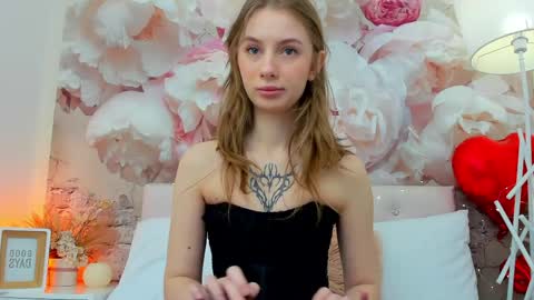 Erica online show from 04/28/26, 05:45