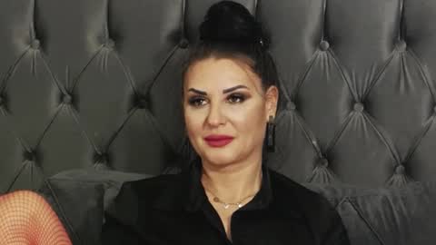 Erica online show from 01/10/25, 07:43