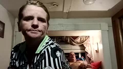 Snapshot of ericas080625 chatting on 09/18/25, 12:34 EazyE  MattyDaddy online show from 09/18/25, 12:34