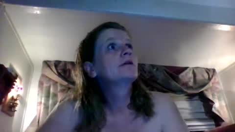 Snapshot of ericas080625 chatting on 10/06/25, 03:26 EazyE  MattyDaddy online show from 10/06/25, 03:26