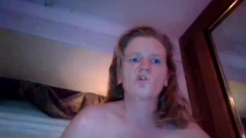 Snapshot of ericas080625 chatting on 10/13/25, 11:05 EazyE  MattyDaddy online show from 10/13/25, 11:05