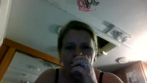 Snapshot of ericas080625 chatting on 10/21/25, 04:46 EazyE  MattyDaddy online show from 10/21/25, 04:46