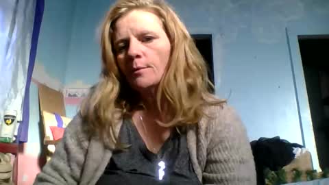 Snapshot of ericas080625 chatting on 12/17/25, 03:18 EazyE MattyDaddy online show from 12/17/25, 03:18