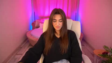 Erica online show from 10/23/25, 06:13