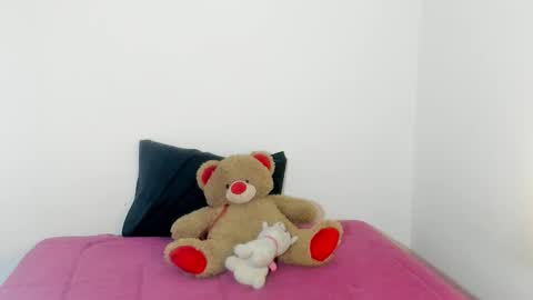 Dayanna online show from 11/15/25, 03:15