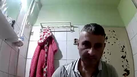 Snapshot of ericboy32 chatting on 01/06/25, 02:36 eric online show from 01/06/25, 02:36