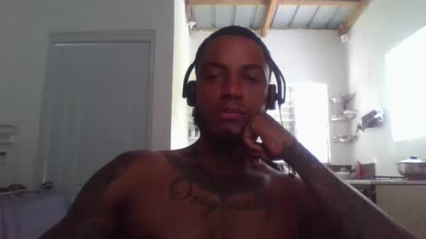 Snapshot of ericbuck chatting on 12/22/24, 06:15 Eric Buck online show from 12/22/24, 06:15