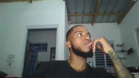 Snapshot of ericbuck chatting on 01/05/25, 10:40 Eric Buck online show from 01/05/25, 10:40