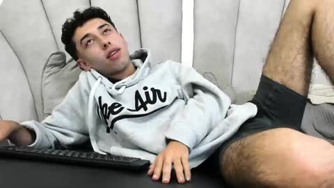 Erick online show from 02/18/25, 04:16