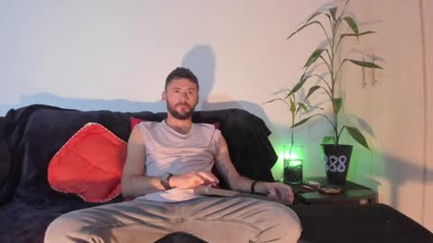 erickpritz_xh online show from 05/12/26, 02:41