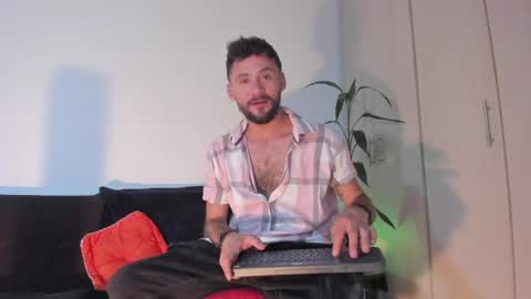 erickpritz_xh online show from 05/15/26, 02:07