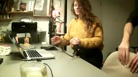 Snapshot of ericstephcam31 chatting on 01/17/25, 09:28 Steph et Eric online show from 01/17/25, 09:28