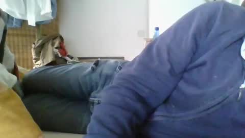 Snapshot of ericsub611 chatting on 09/25/25, 09:35 ericsub611 online show from 09/25/25, 09:35